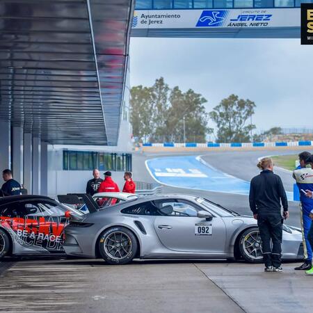 Dva další top tréninkové dny v Jerezu 🇪🇸 máme za sebou. 8 aut,...